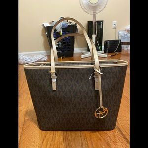 Michael Kors Jet Set travel tote bag